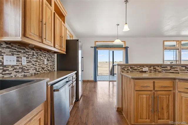 $720,000 | 1570 South County Road 129, Bennett, CO 80102