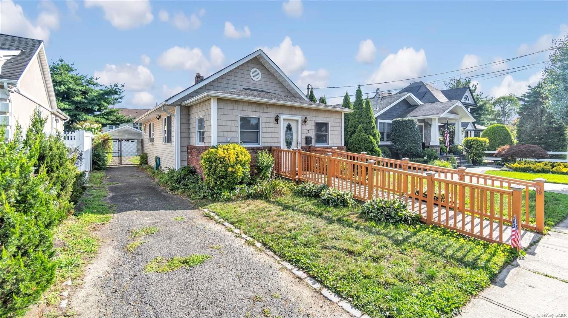 12 Barbara Street Bethpage, NY 11714 - Photo 1 of 1