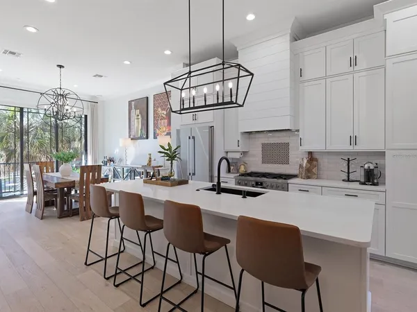 $1,149,000 | 64 North Park Avenue, Winter Garden, FL 34787