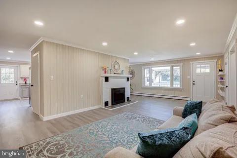 4841 Sandtown Road Felton, DE 19943 - Photo 12 of 44 Bright and inviting living space.