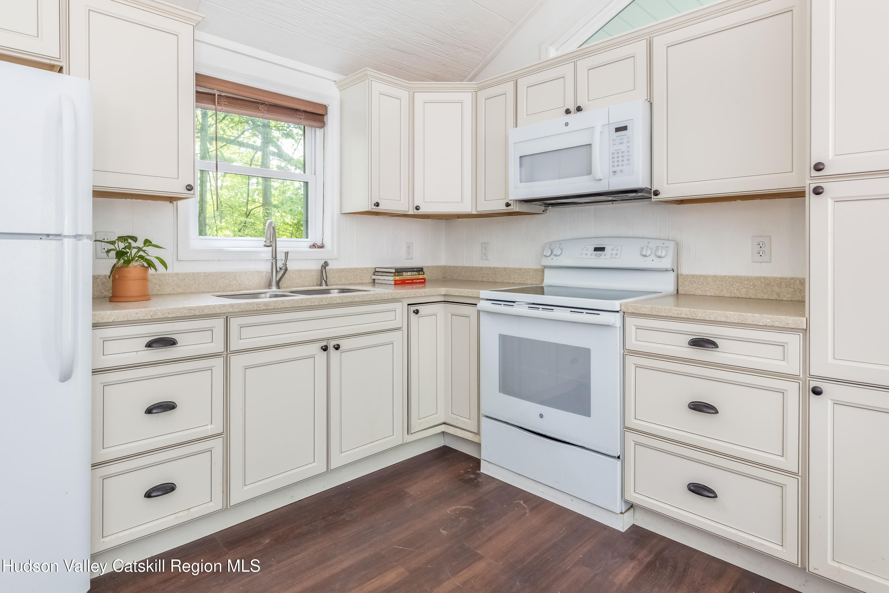 2712 Silver Lake Road Hancock, NY 13783 - Photo 10 of 24 Kitchen1