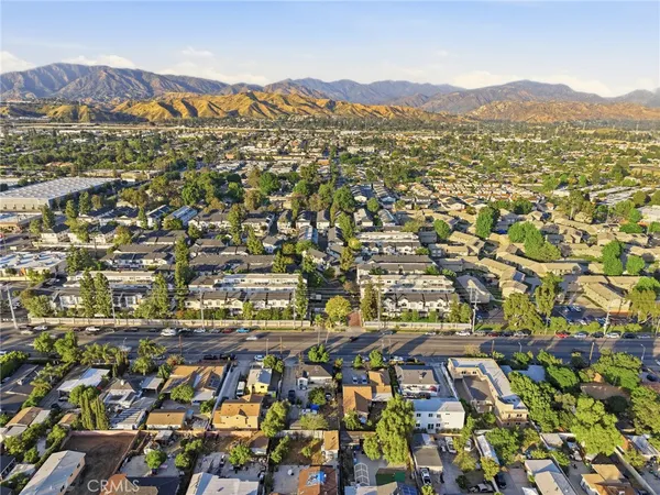 $430,000 | 11150 Glenoaks Boulevard, Unit 43, Pacoima, CA 91331
