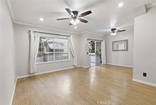 $430,000 | 11150 Glenoaks Boulevard, Unit 43, Pacoima, CA 91331