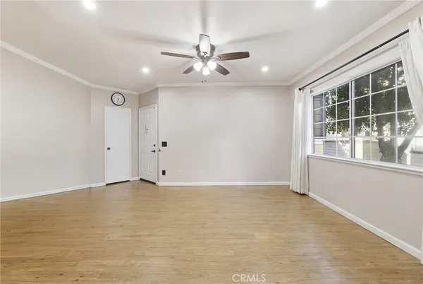 $430,000 | 11150 Glenoaks Boulevard, Unit 43, Pacoima, CA 91331