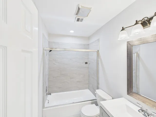 $260,000 | 11619 Bowlan Lane, Houston, TX 77035