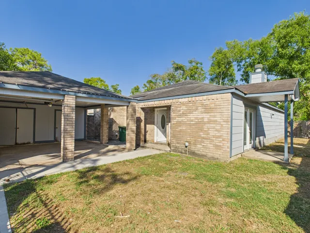 $260,000 | 11619 Bowlan Lane, Houston, TX 77035