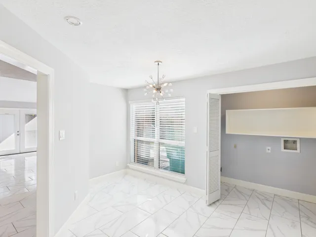 $260,000 | 11619 Bowlan Lane, Houston, TX 77035