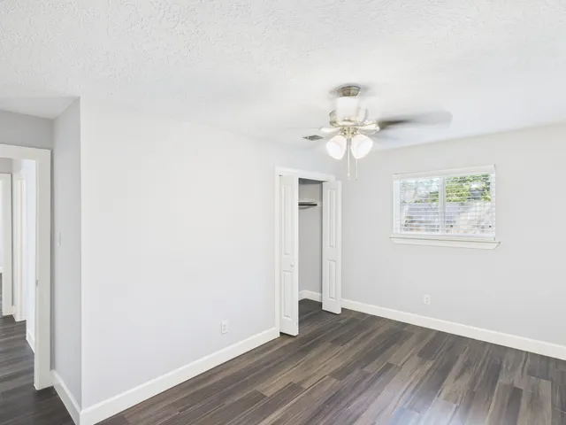 $260,000 | 11619 Bowlan Lane, Houston, TX 77035