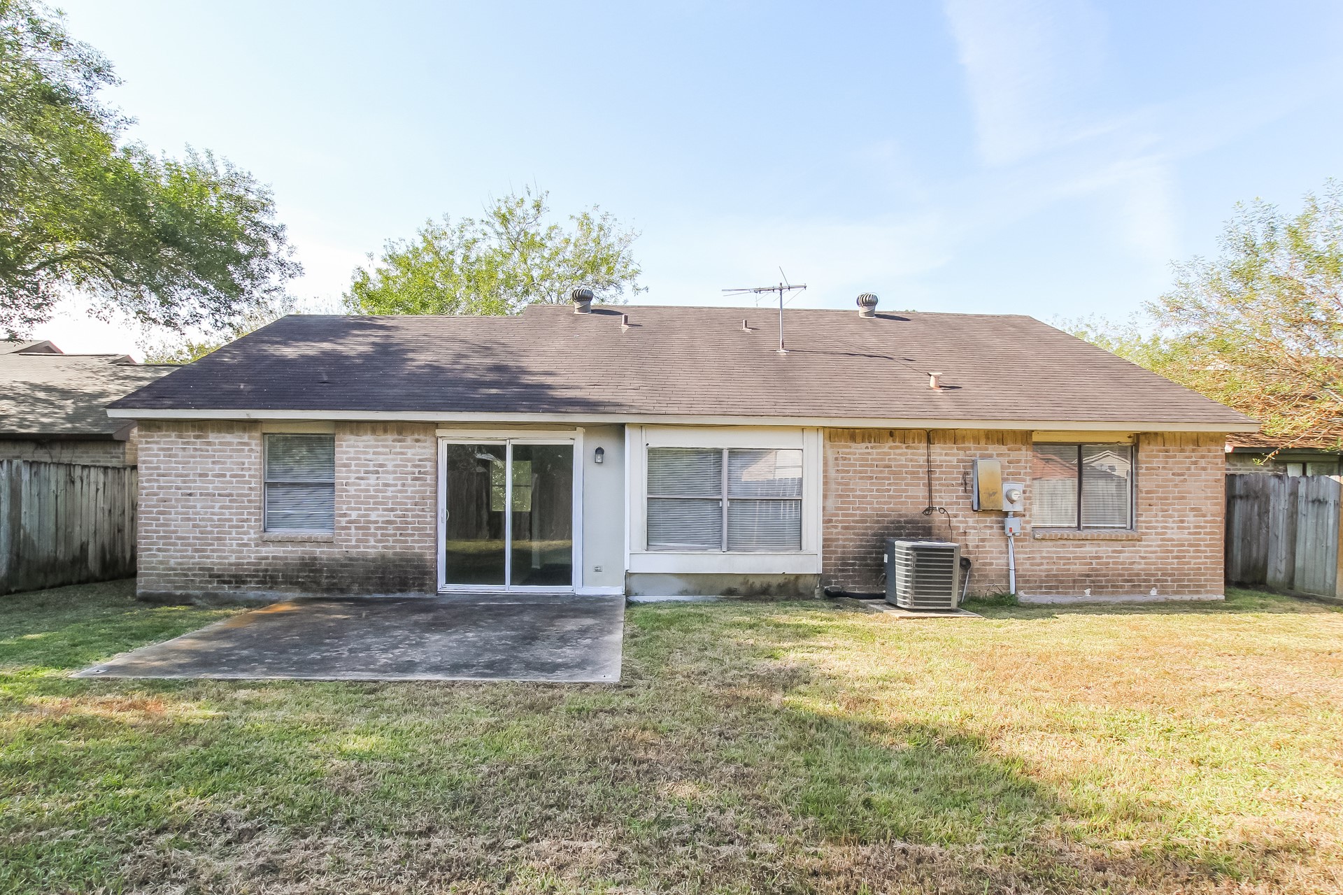 22730 Millgate Drive Spring, TX 77373 - Photo 14 of 15