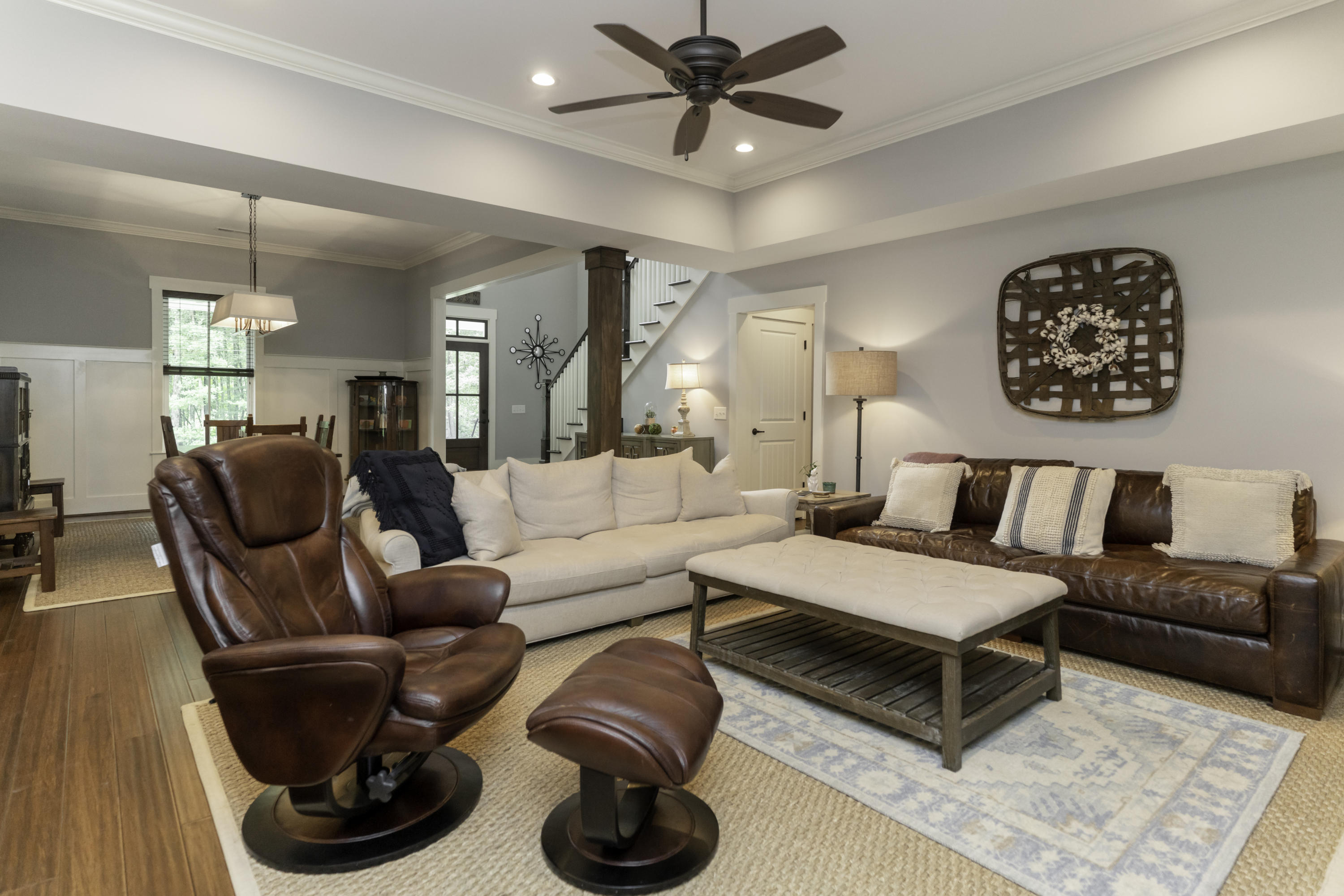 4933 Virginia Pine Road Signal Mountain, TN 37377 - Photo 10 of 40 Family Room