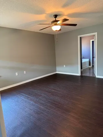 $1,995 | 233 Croft Circle, Crestview, FL 32536