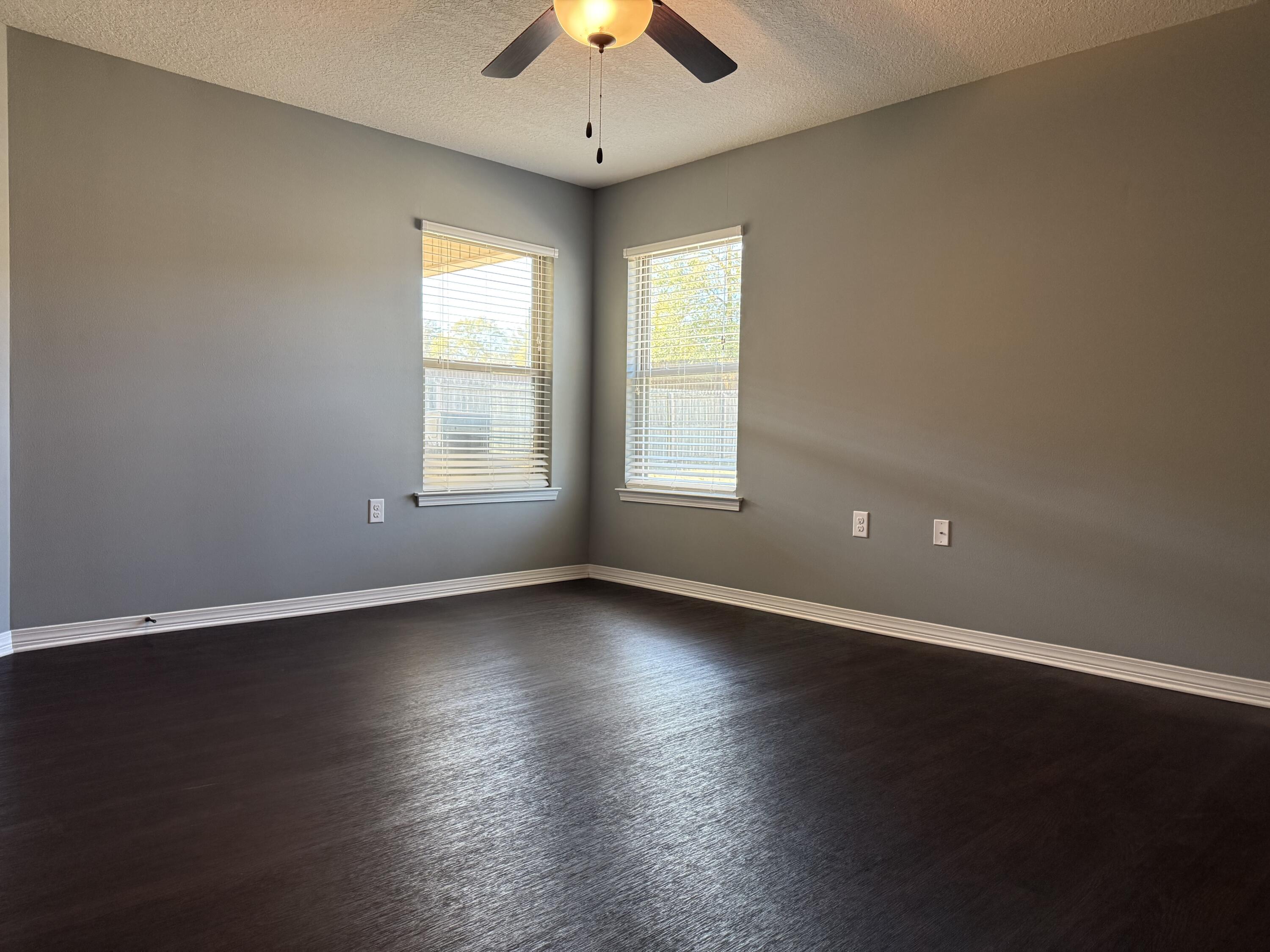 233 Croft Circle Crestview, FL 32536 - Photo 16 of 32 IMG_9427