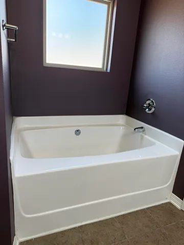 $1,995 | 233 Croft Circle, Crestview, FL 32536