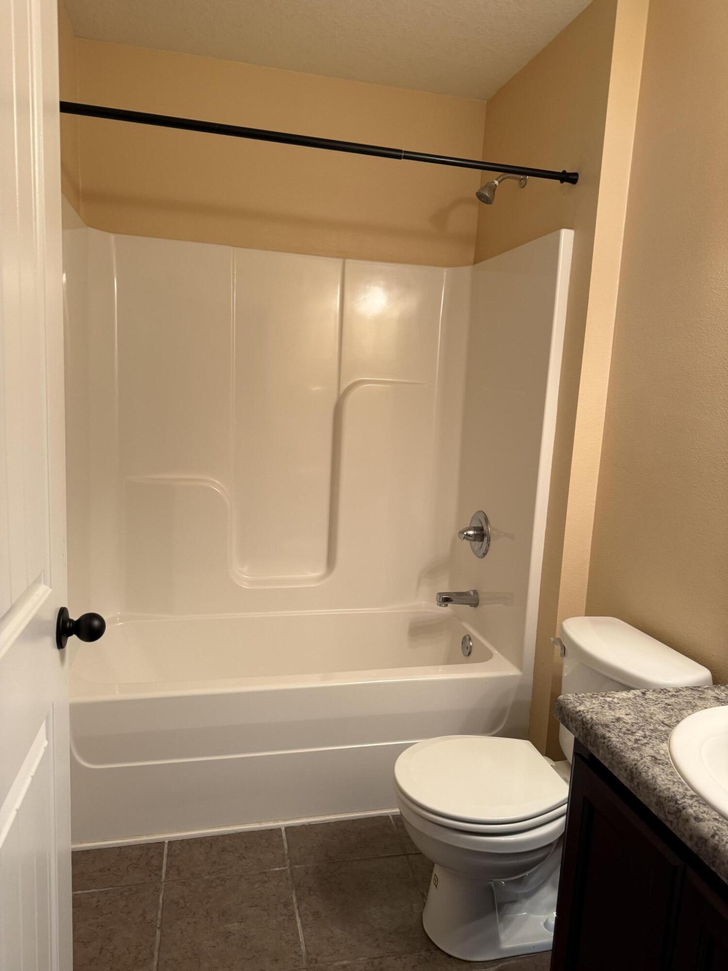 233 Croft Circle Crestview, FL 32536 - Photo 28 of 32 IMG_9456