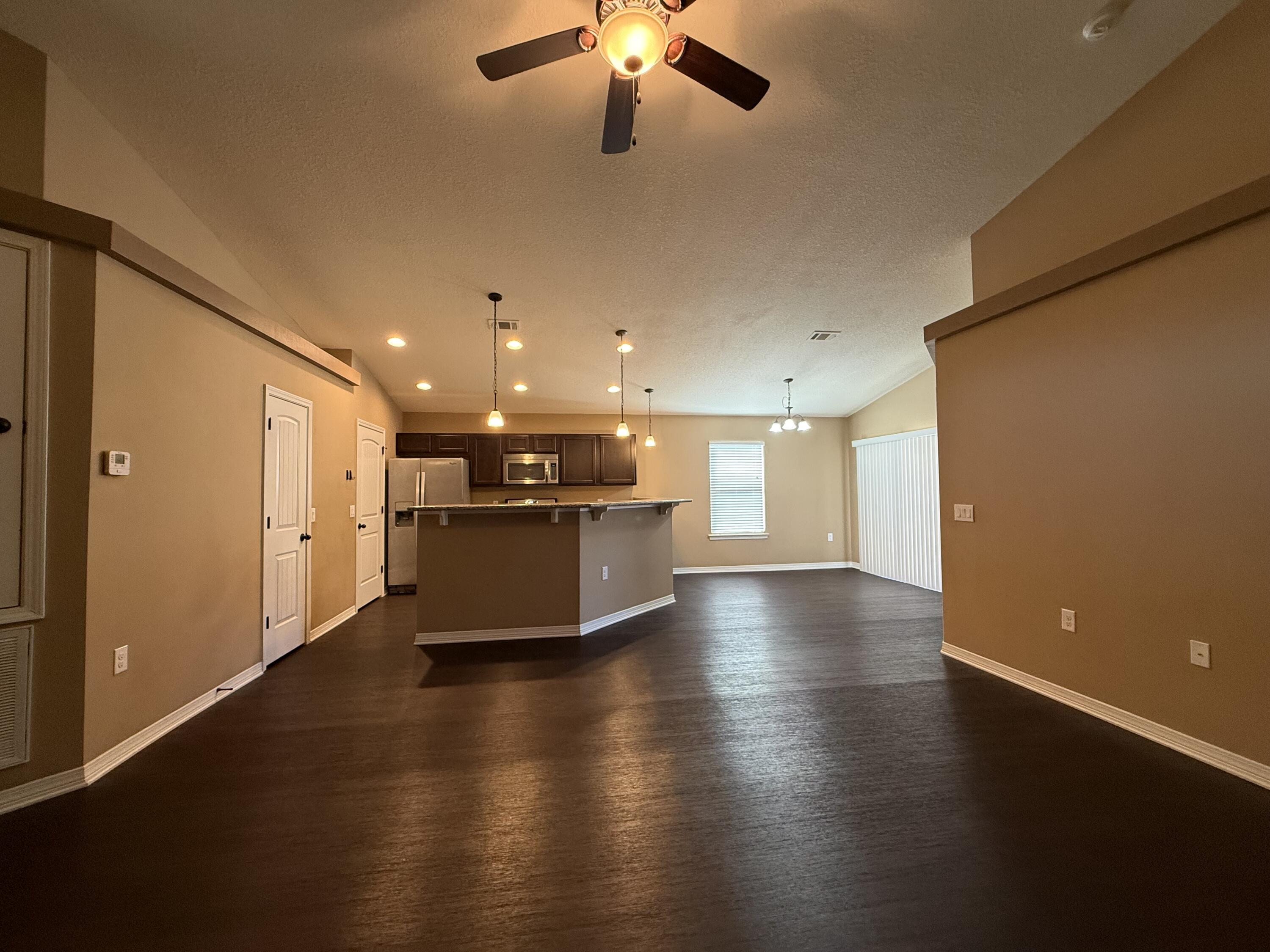 233 Croft Circle Crestview, FL 32536 - Photo 4 of 32 IMG_9380