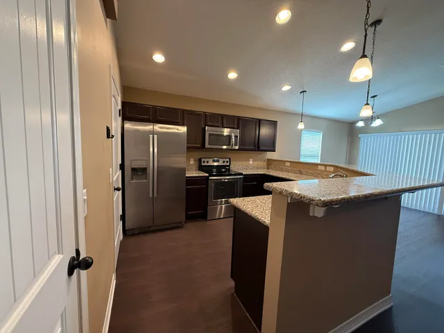 $1,995 | 233 Croft Circle, Crestview, FL 32536