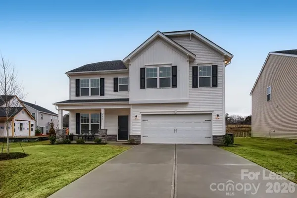 $2,325 | 4463 Dover Court, Denver, NC 28037