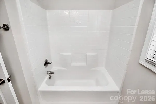 $2,325 | 4463 Dover Court, Denver, NC 28037