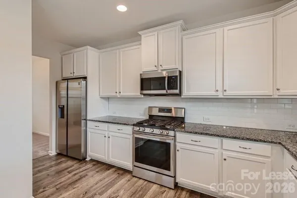 $2,325 | 4463 Dover Court, Denver, NC 28037