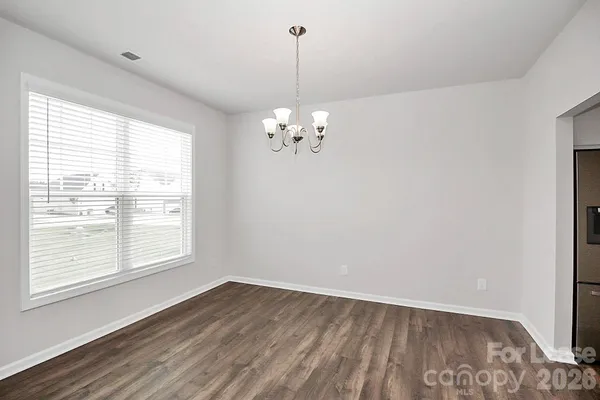 $2,325 | 4463 Dover Court, Denver, NC 28037