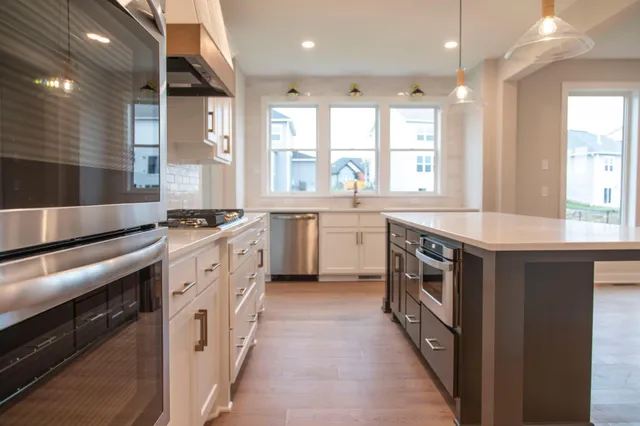 $799,000 | 2712 Kensington Avenue Northeast, St. Michael, MN 55376