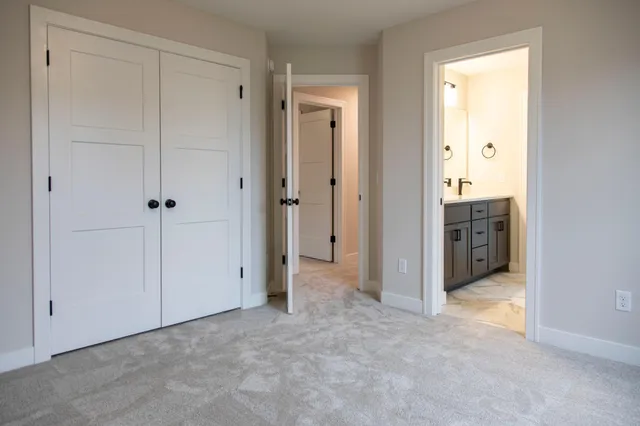 $799,000 | 2712 Kensington Avenue Northeast, St. Michael, MN 55376