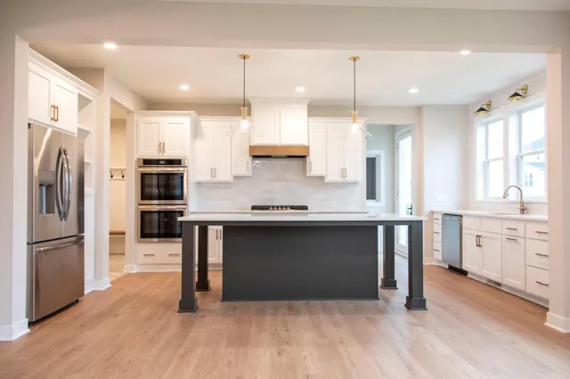 $799,000 | 2712 Kensington Avenue Northeast, St. Michael, MN 55376