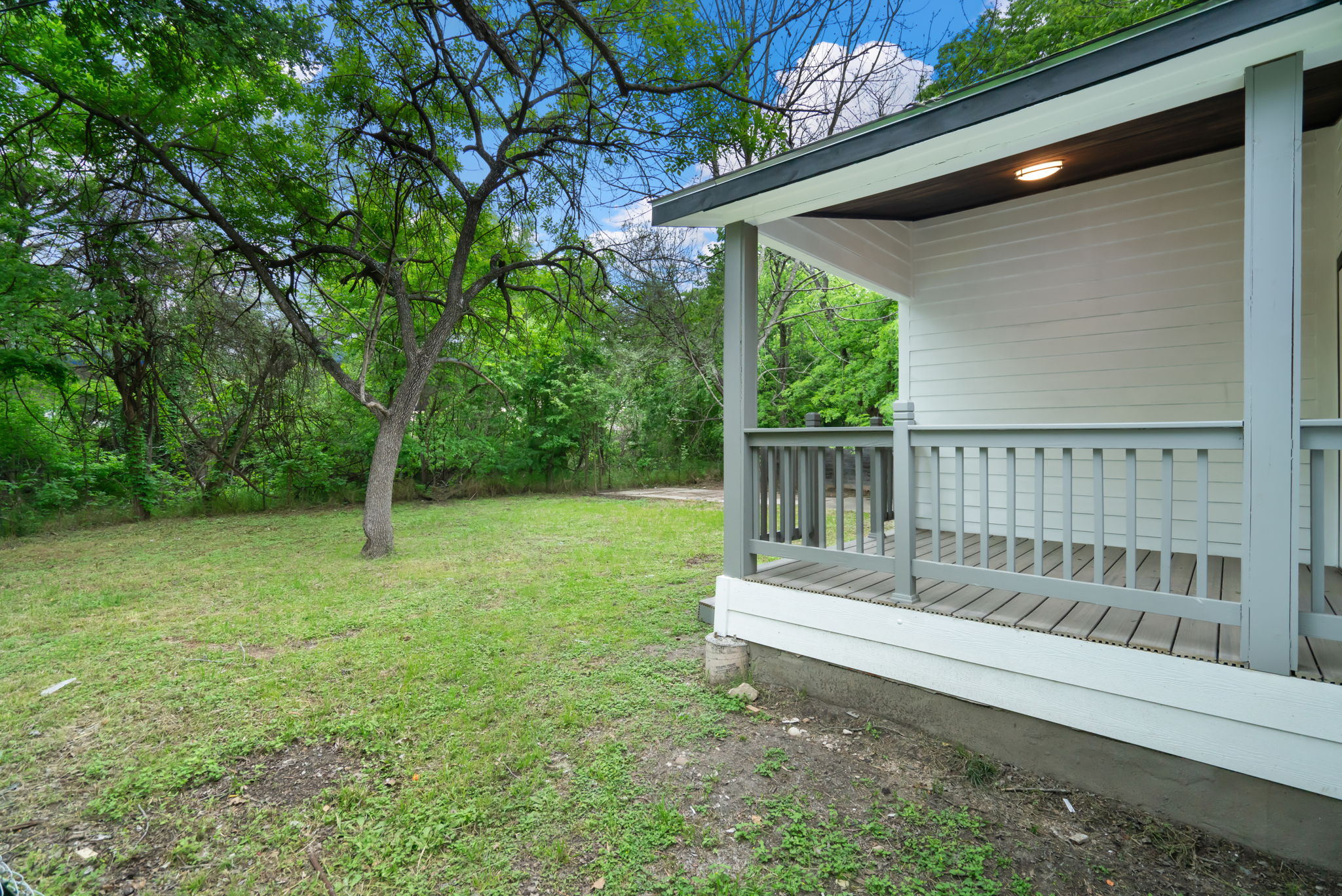 3501 Grayson Lane Austin, TX 78722 - Photo 20 of 23 a view of backyard with green space