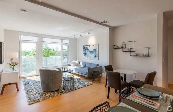 $4,500 | 77 New Street, Unit 306, Cambridge, MA 02138