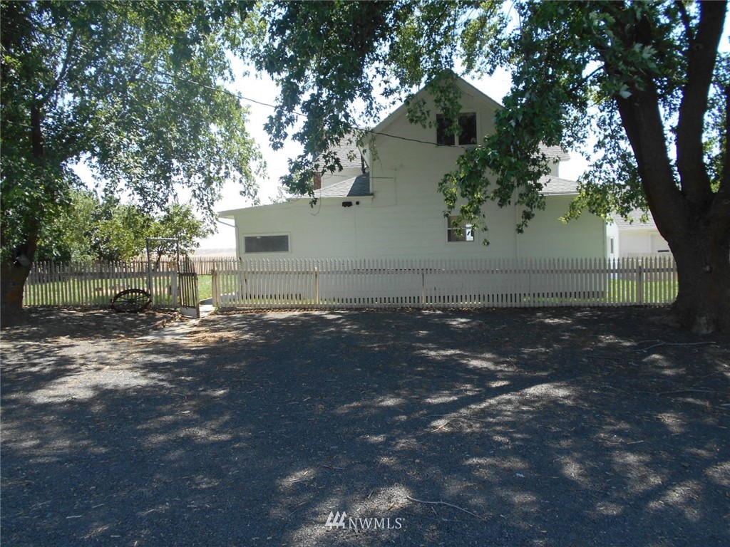 1301 Anderson Road Ritzville, WA 99169 - Photo 1 of 22