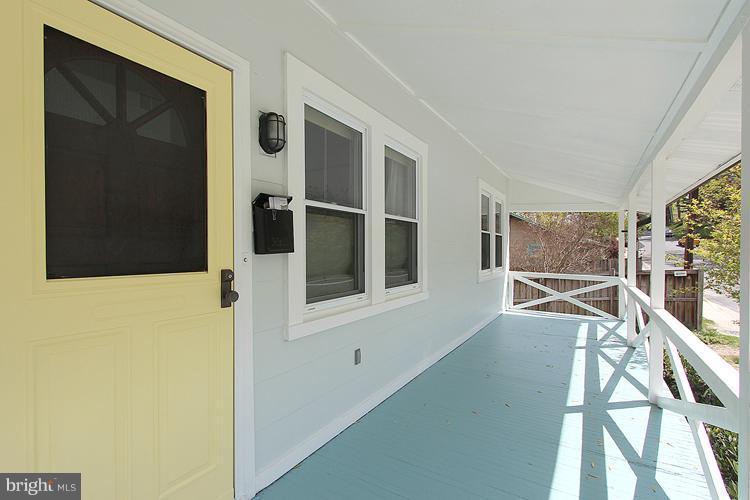 721 Silver Spring Avenue Silver Spring, MD 20910 - Photo 14 of 30 Exterior (Front)