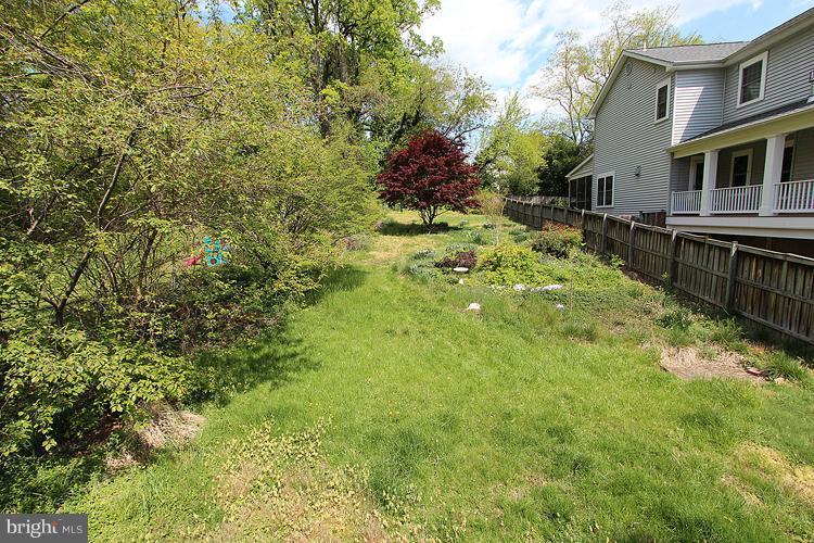 721 Silver Spring Avenue Silver Spring, MD 20910 - Photo 20 of 30 Back Yard