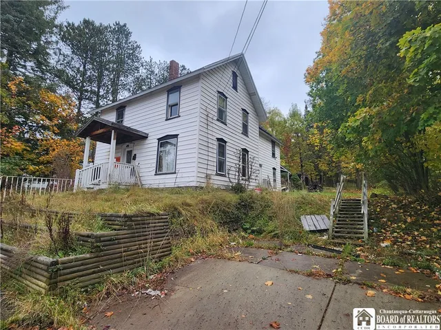 $37,500 | 44 Vega Street, Jamestown, NY 14701