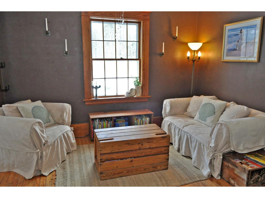 79 Piscataqua Road Durham, NH 03824 - Photo 5 of 36