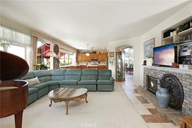 $1,199,000 | 5174 Avenida De La Plata, Oceanside, CA 92057