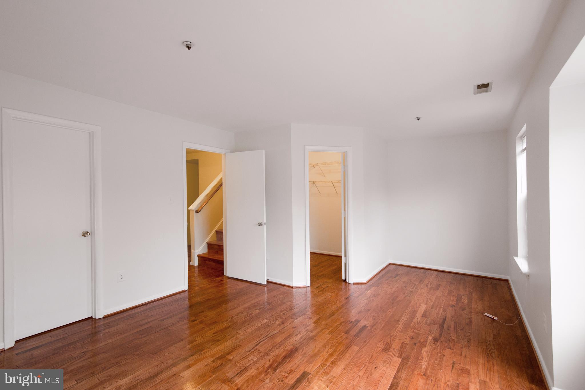 20224 Harbor Tree Road Gaithersburg, MD 20886 - Photo 19 of 22 Bedroom (Master)