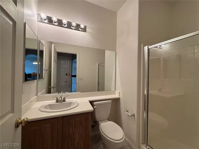 $2,350 | 7607 Pioneer Ranch Avenue, Las Vegas, NV 89113