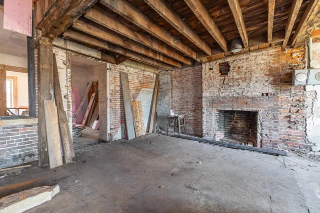 $130,000 | 606 South Bench Street, Galena, IL 61036