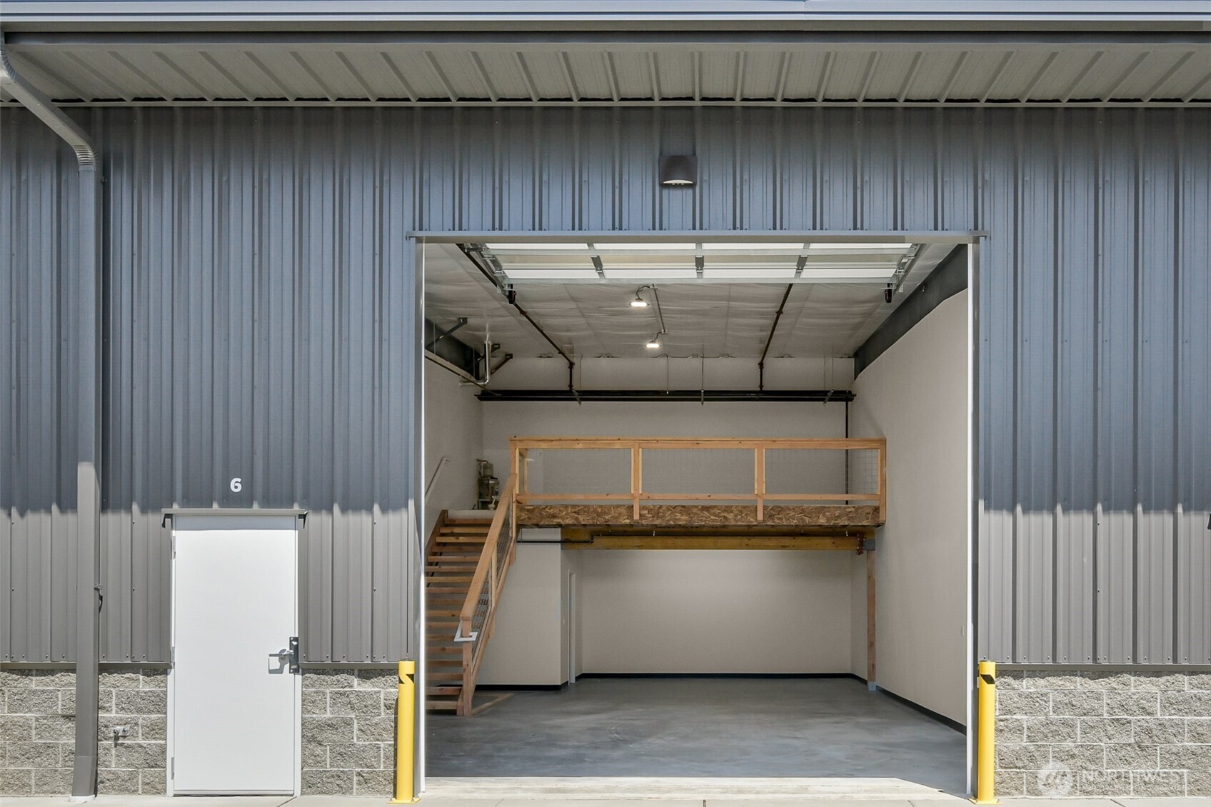 1631 Jills Court, Unit 8 Bellingham, WA 98226 - Photo 6 of 15 a view of entryway