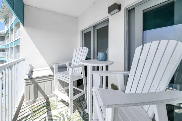 $299,900 | 114 Carillon Market Street, Unit 412, Panama City Beach, FL 32413
