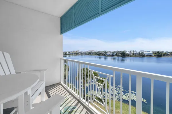 $299,900 | 114 Carillon Market Street, Unit 412, Panama City Beach, FL 32413