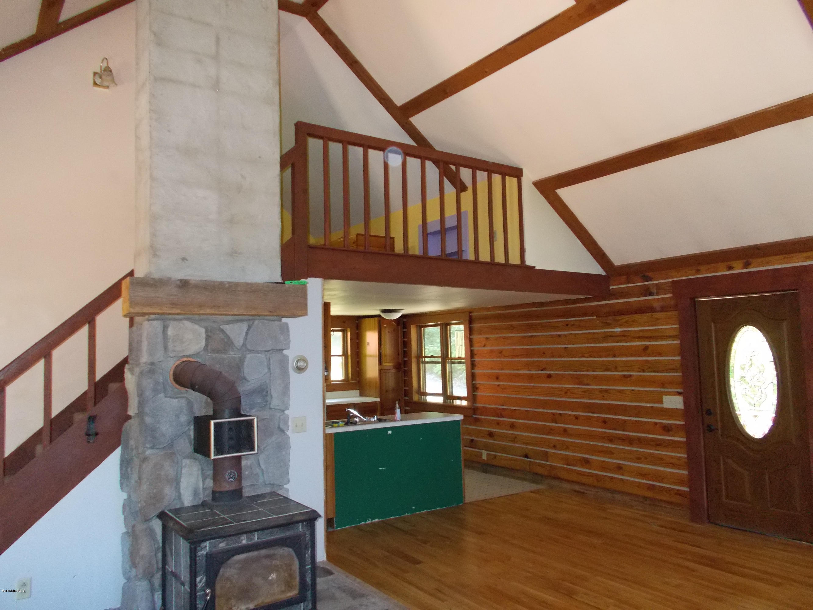 204 Johnson Hill Road Washington, MA 01223 - Photo 22 of 32 Loft