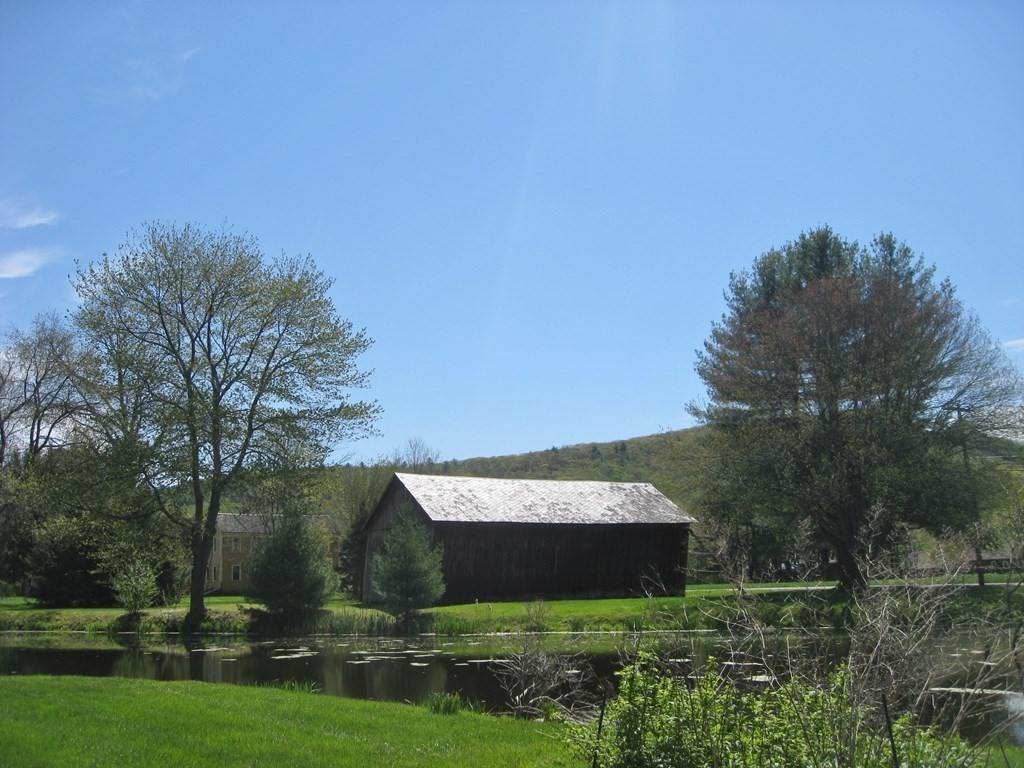 5 Hillside Road Deerfield, MA 01373 - Photo 11 of 42