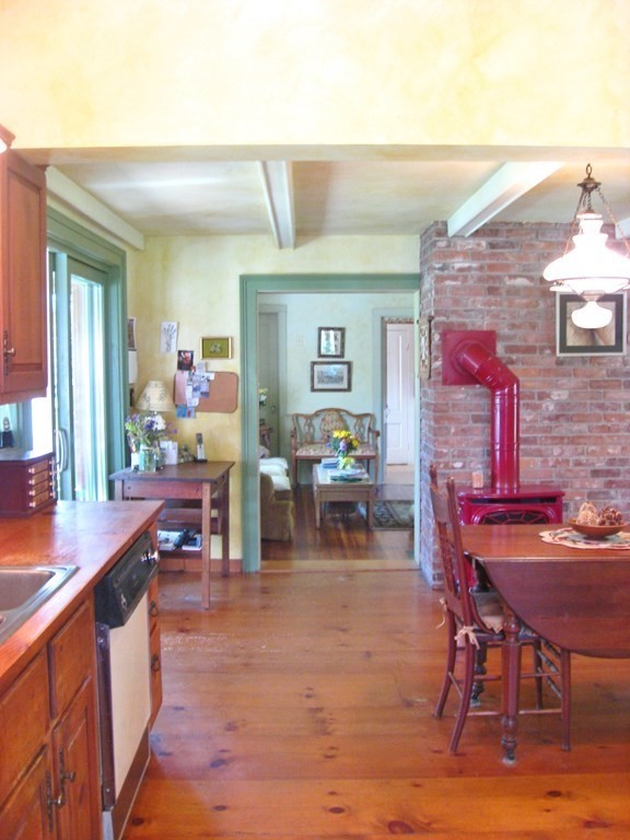 5 Hillside Road Deerfield, MA 01373 - Photo 27 of 42