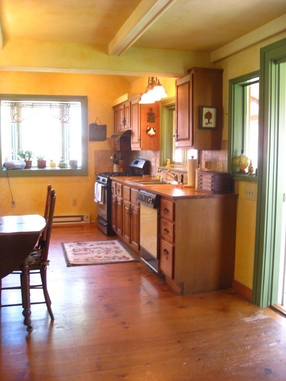 5 Hillside Road Deerfield, MA 01373 - Photo 30 of 42