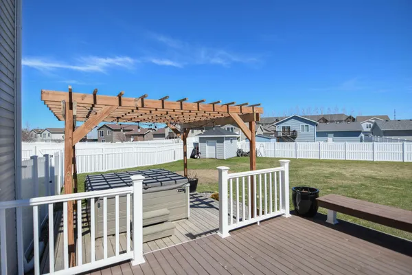 $575,000 | 3509 Loberg Lane, West Fargo, ND 58078