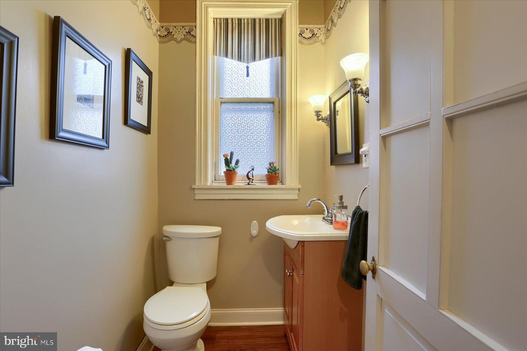 35 East Ridge Street Carlisle, PA 17013 - Photo 13 of 42 Gallery Image 13