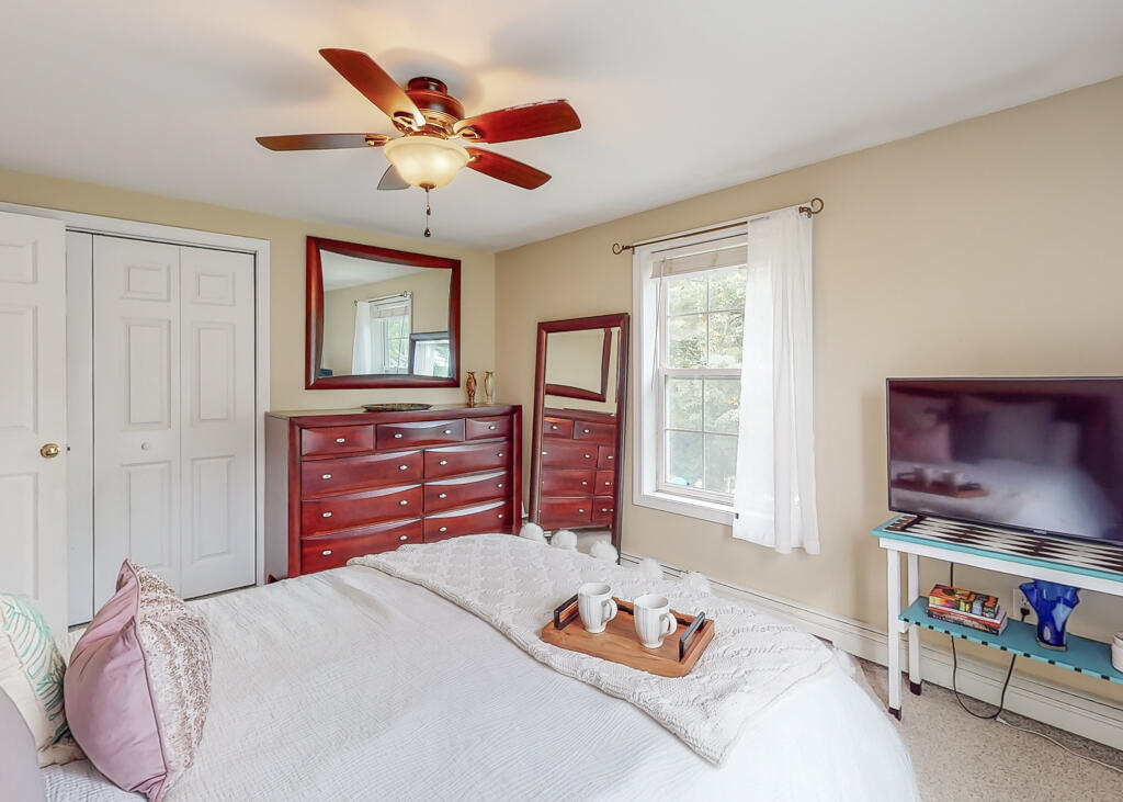 29 Hannah Drive Gorham, ME 04038 - Photo 13 of 36 29HannahDr-Gorham-12