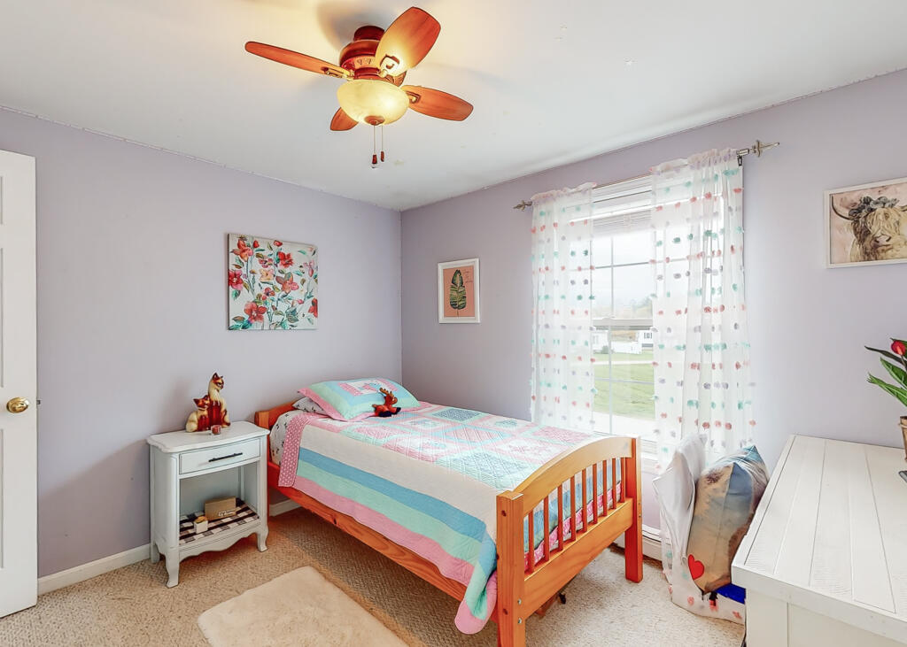 29 Hannah Drive Gorham, ME 04038 - Photo 15 of 36 29HannahDr-Gorham-14