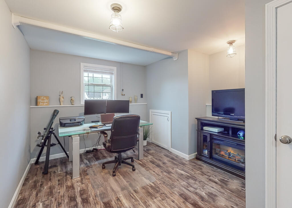 29 Hannah Drive Gorham, ME 04038 - Photo 19 of 36 29HannahDr-Gorham-18